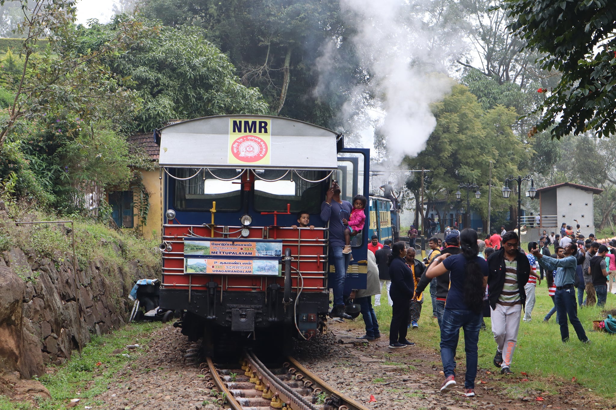 മേട്ടുപാളയം മുതൽ ഊട്ടി വരെയുള്ള ട്രെയിനുകളുടെ സമയവും നിരക്കും