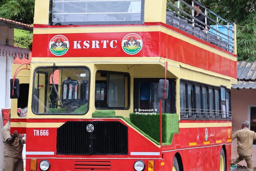 KSRTC Double Decker Bus City Tour in Kochi
