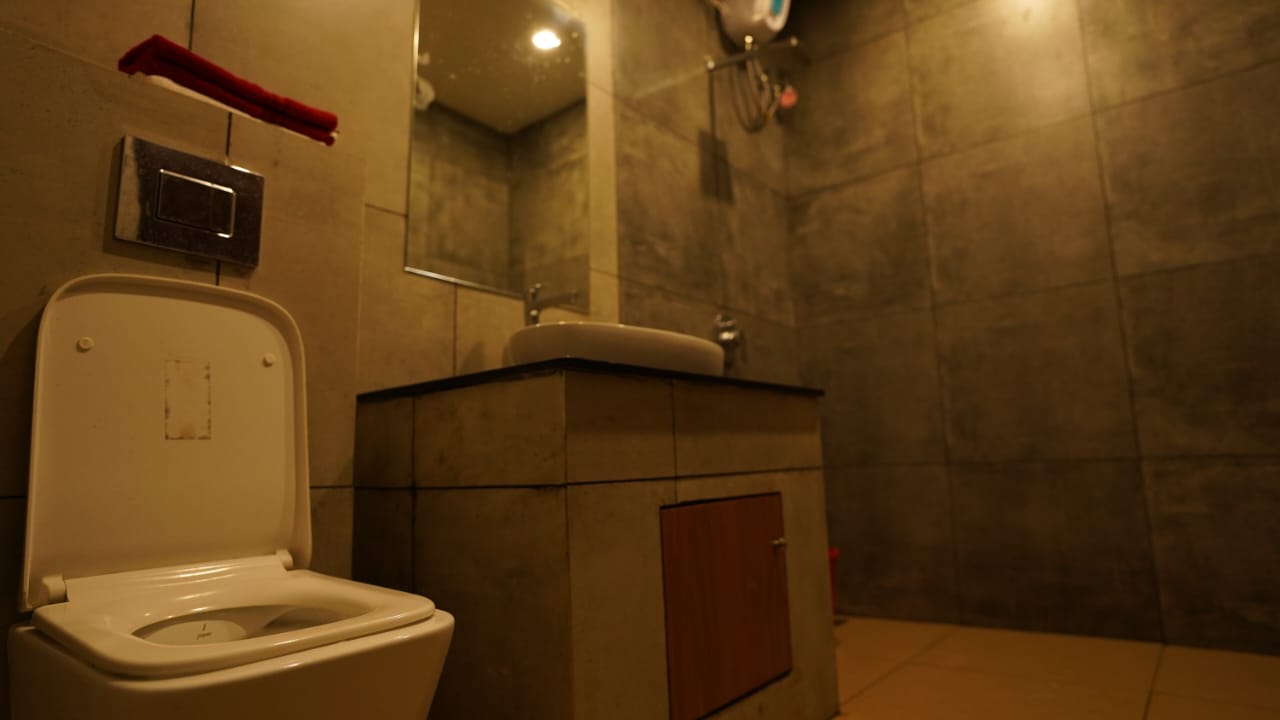 2 Bedroom A-frame resort in Thusaragiri, Kozhikode