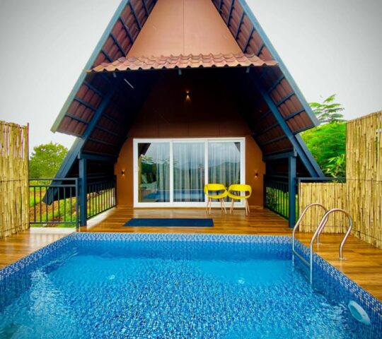 Wayanad private pool Villa with cave rooms