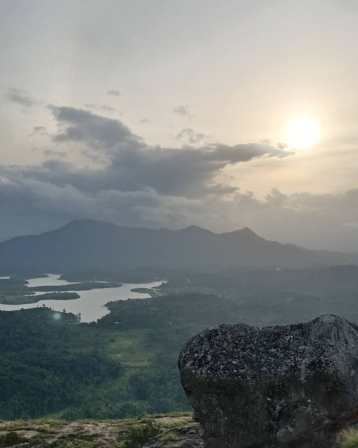 Kaduvakuzhi Kaduvakuzhi Viewpoint - Image 1