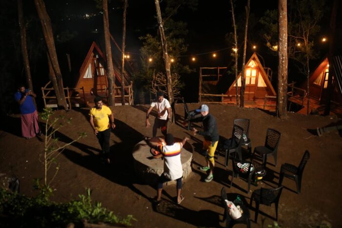 Kolukkumalai A Frame Stay in Suryanelli - Image 13