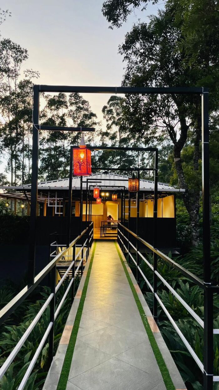 Kolukkumalai Package - Image 4