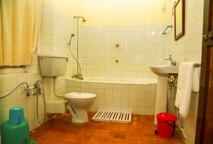 Ripon Heritage Bungalow 100 Years Old British Bungalow - Image 35