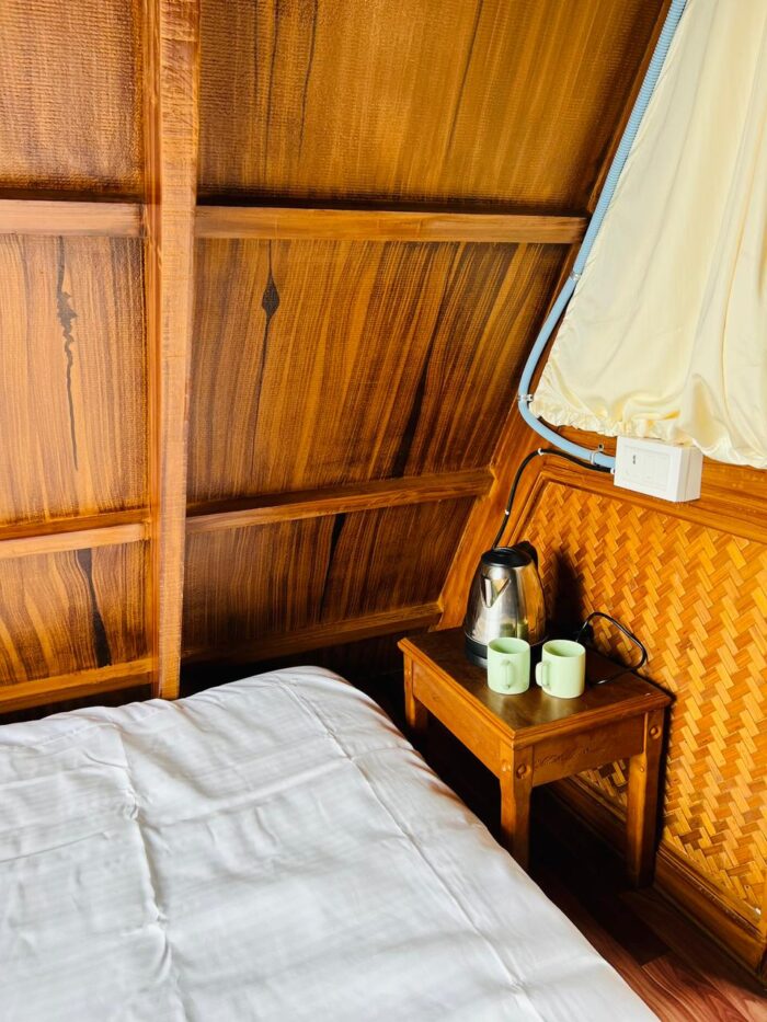 Kolukkumalai A Frame Stay in Suryanelli - Image 8