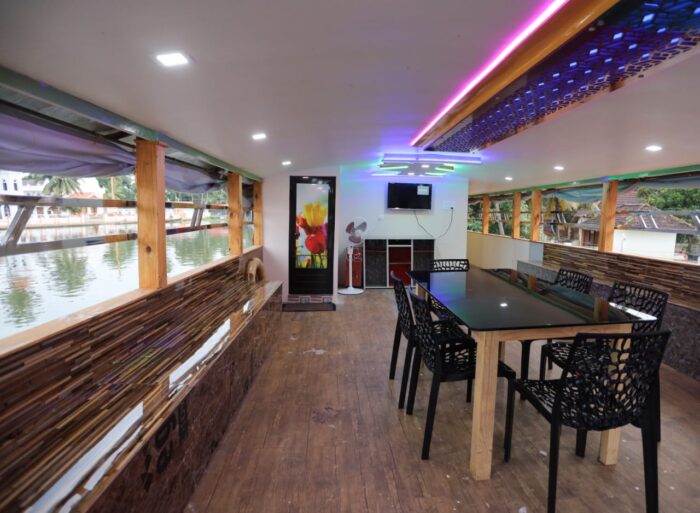 Sharing Houseboat Alleppey at 5000 per couple - Image 5