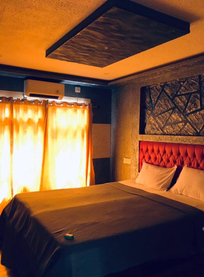 5-bedroom houseboat in Alleppey - Image 13