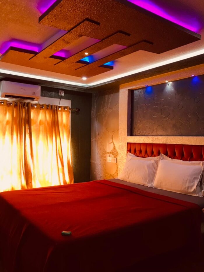 5-bedroom houseboat in Alleppey - Image 9