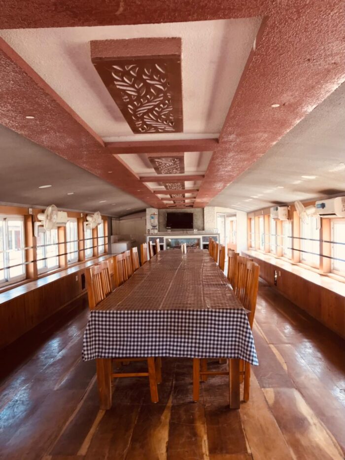 5-bedroom houseboat in Alleppey - Image 11