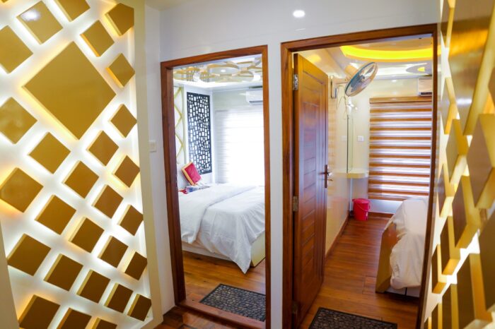 8-bedroom houseboat in Alleppey - Image 5