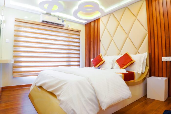 8-bedroom houseboat in Alleppey - Image 15