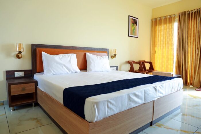 Luxury homestay in Alappuzha with 180 view of Backwater - Image 6