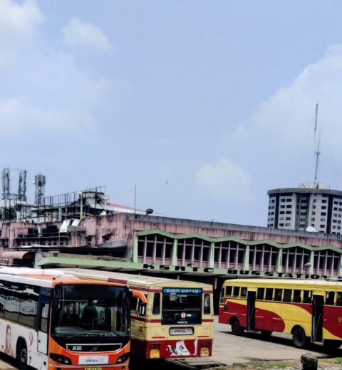 KSRTC Low Floor Bus Timing and Booking Aluva to Calicut