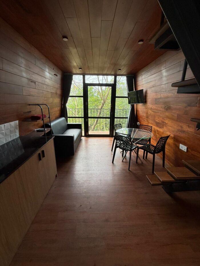 2 Bedroom A-frame resort in Thusaragiri, Kozhikode - Image 12