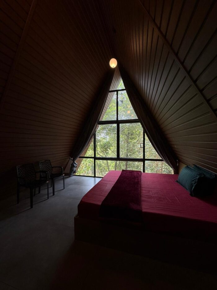 2 Bedroom A-frame resort in Thusaragiri, Kozhikode - Image 21
