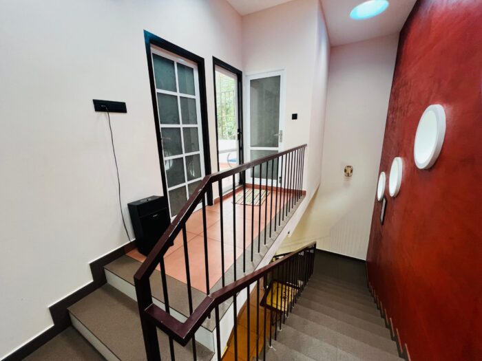 Private 2 Bedroom Villa with swimmingpool in Kakkadampoyil - Image 7