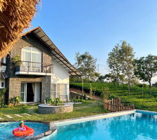Private resort with infinity pool in Vagamon