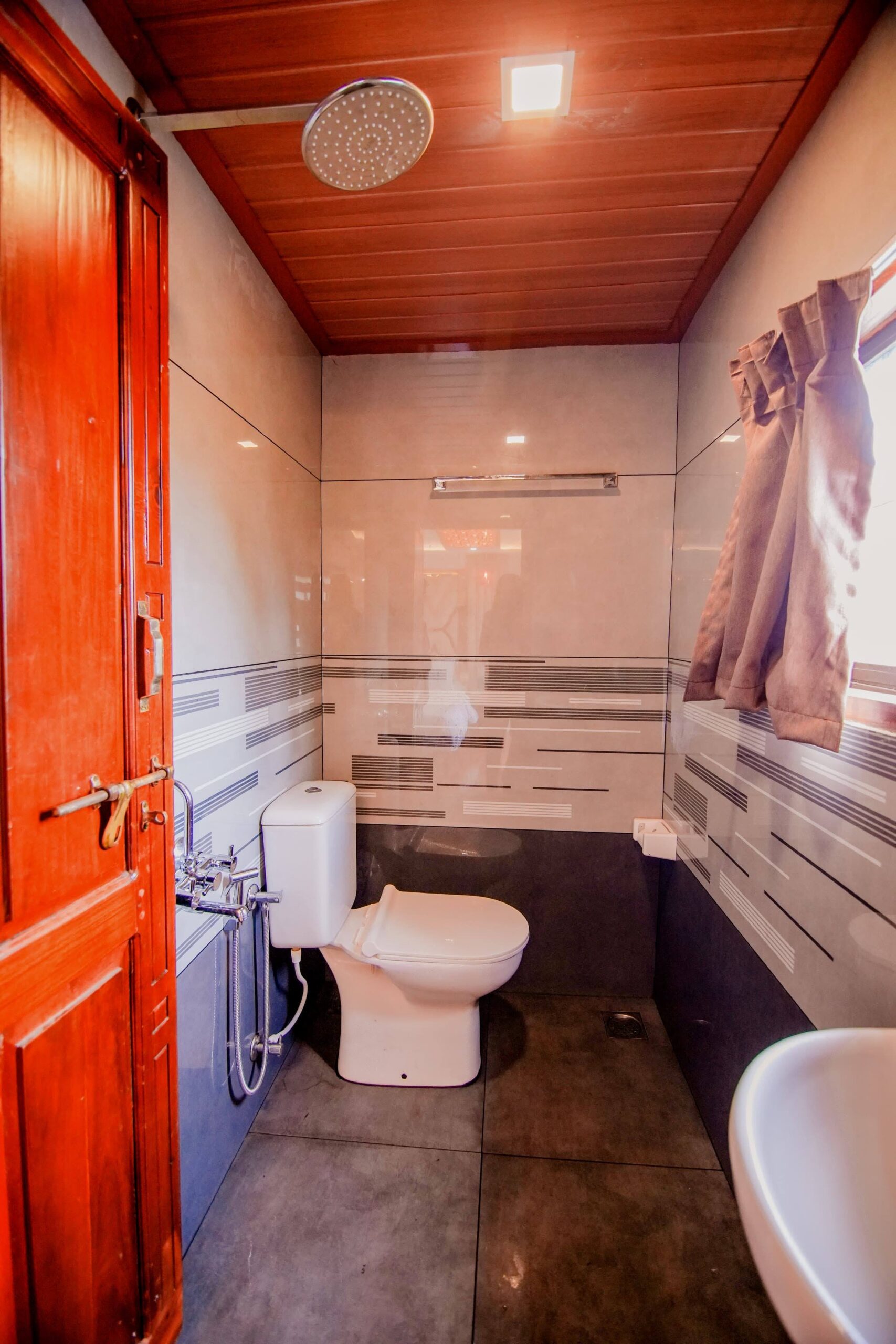 Luxury Houseboat in Alleppey Luxury Houseboat in Alleppey