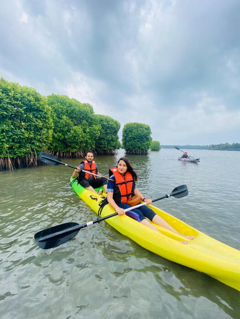 Mangrove Vibe Kayaking