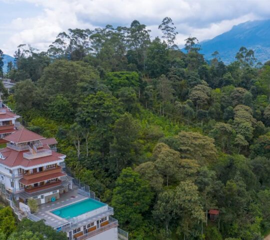 Mountain Resort with Swimming Pool in Munnar Mountain Resort with Swimming Pool in Munnar