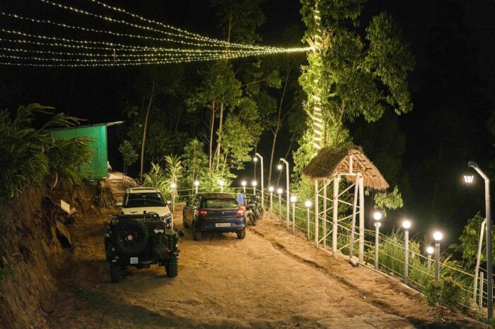 Mud House Stay in Suryanelli With Kolukkumalai Package - Image 5