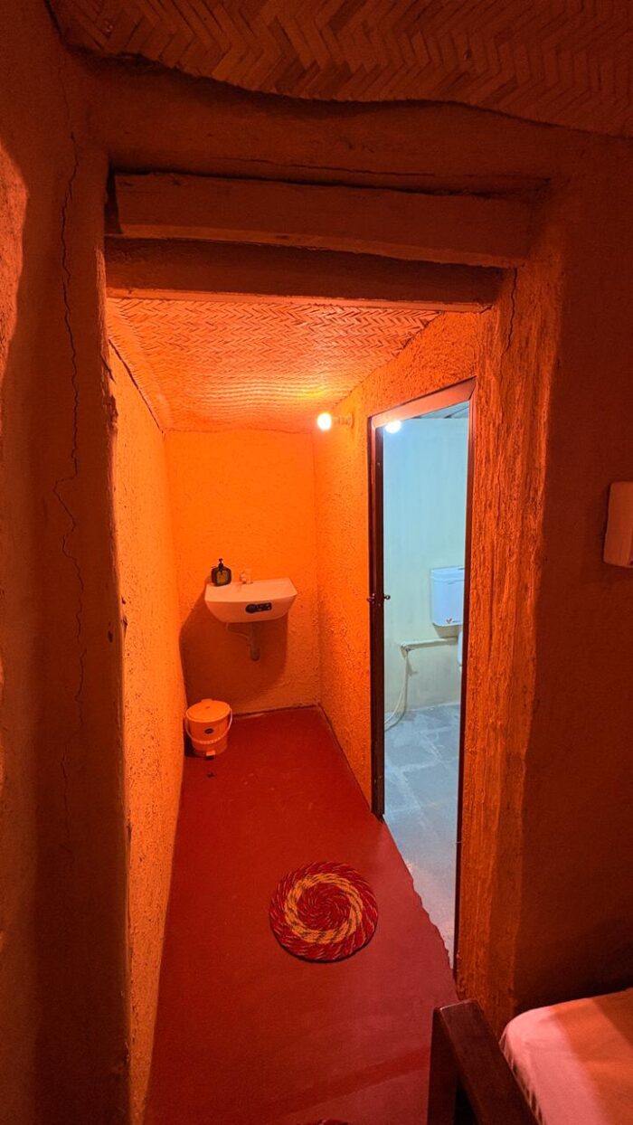 Mud House Stay in Suryanelli With Kolukkumalai Package - Image 2